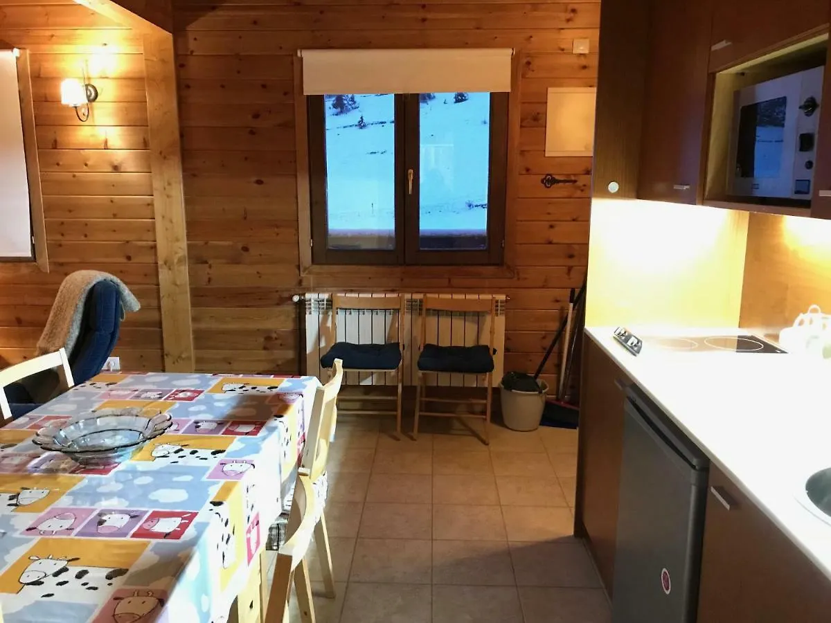 Estanyol - Vall D'Incles - Soldeu Hut 5896